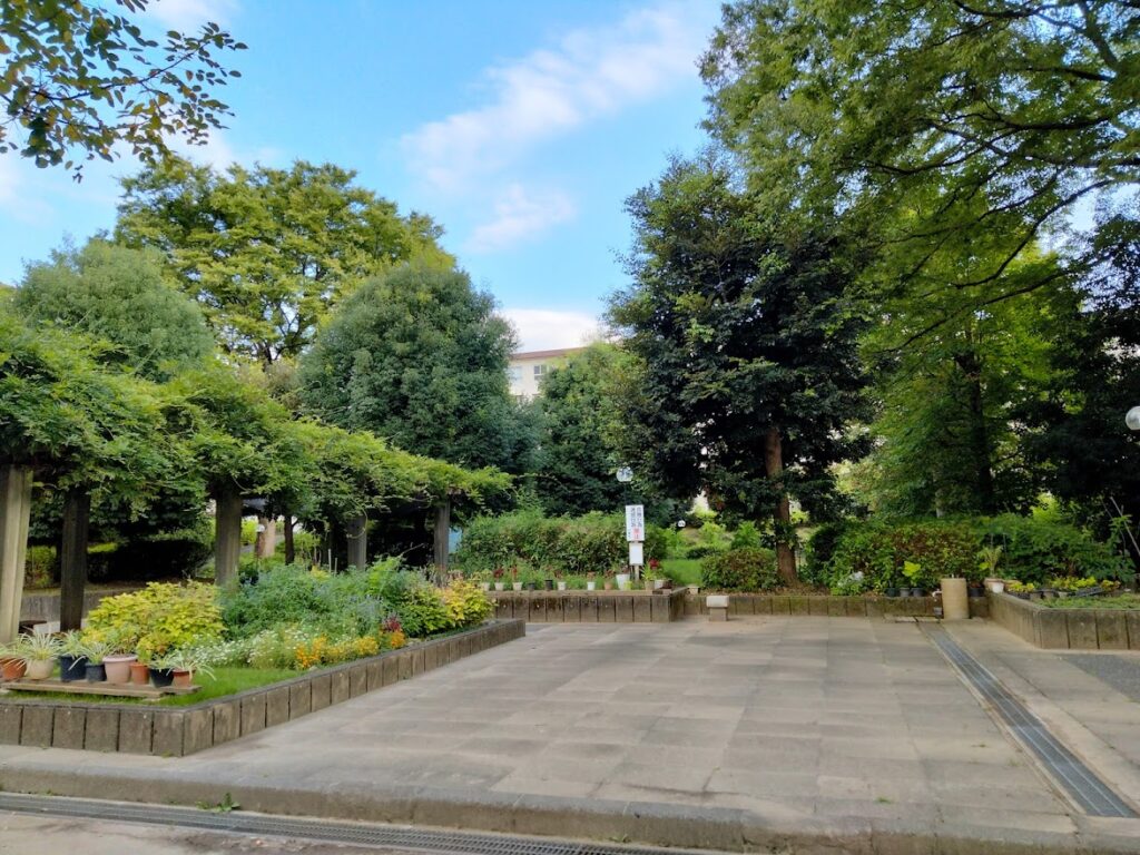 グリーンパーク中央公園