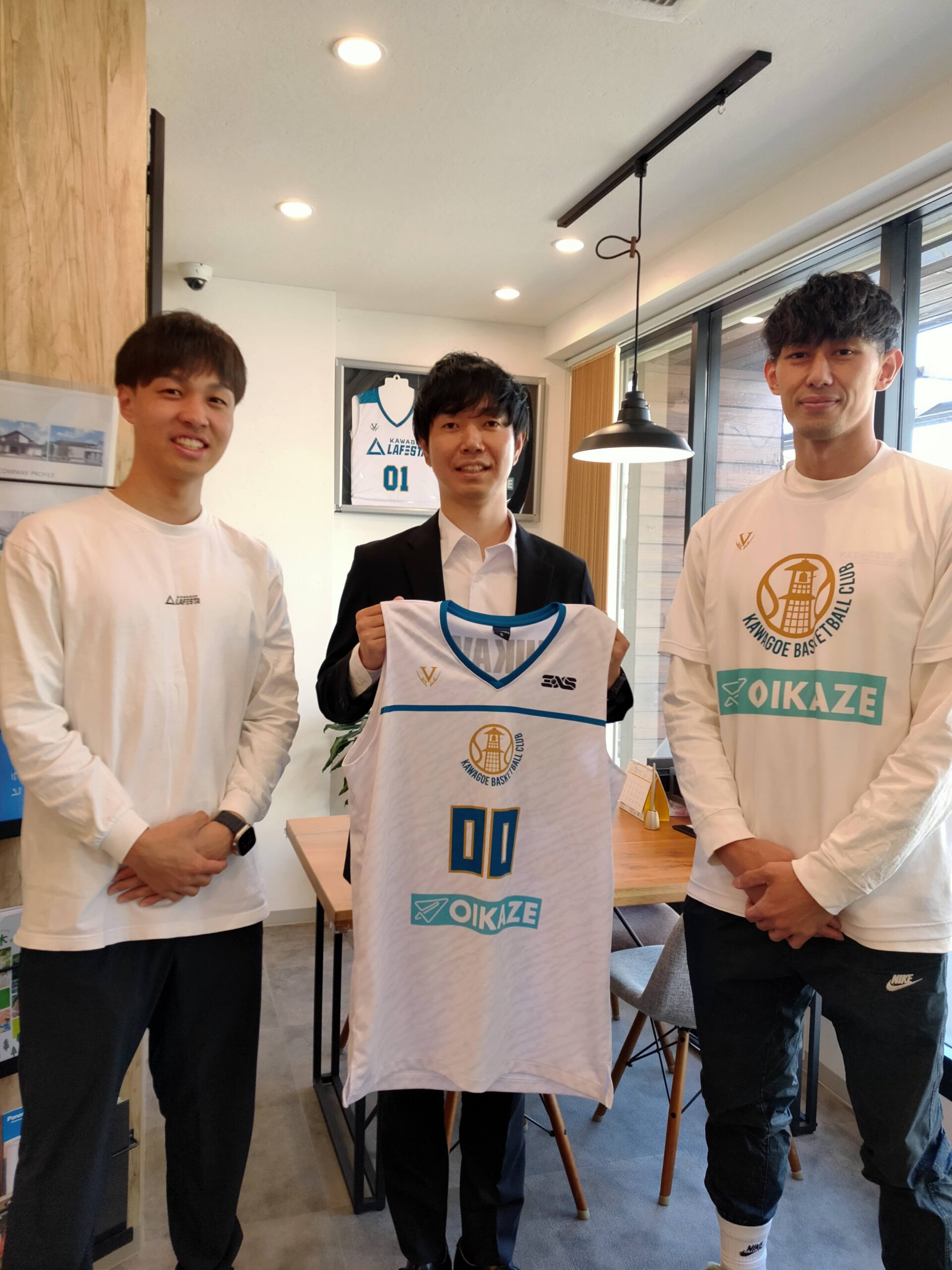 KAWAGOE BC様よりユニフォームを頂きました! KAWAGOE BC様よりユニフォームを頂きました!